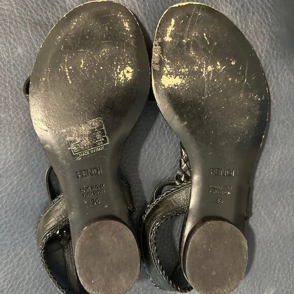Fendi sandals Size 36 - Picture 2 of 2